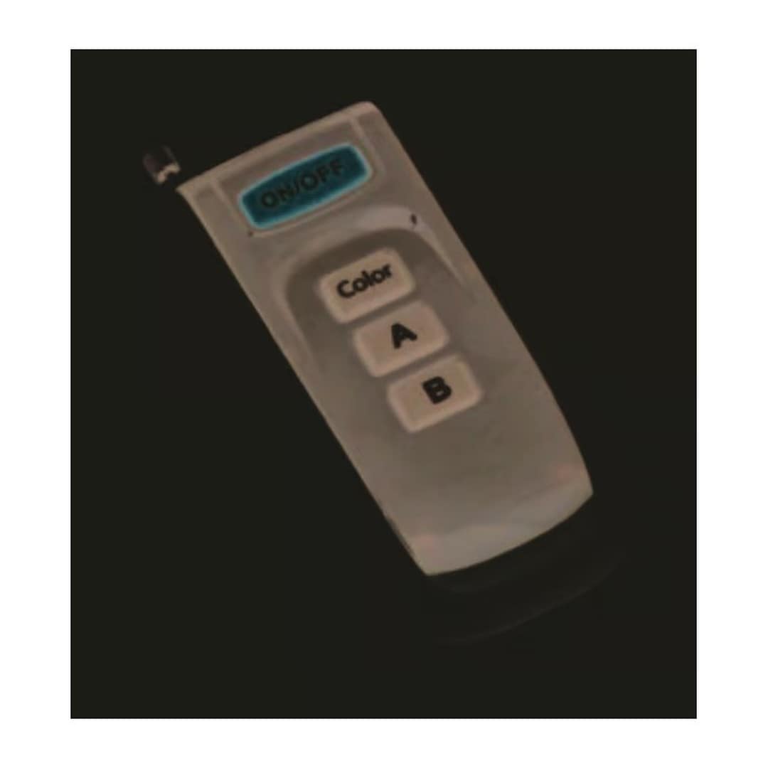 A lámpák távvezérlése + kulcstartó